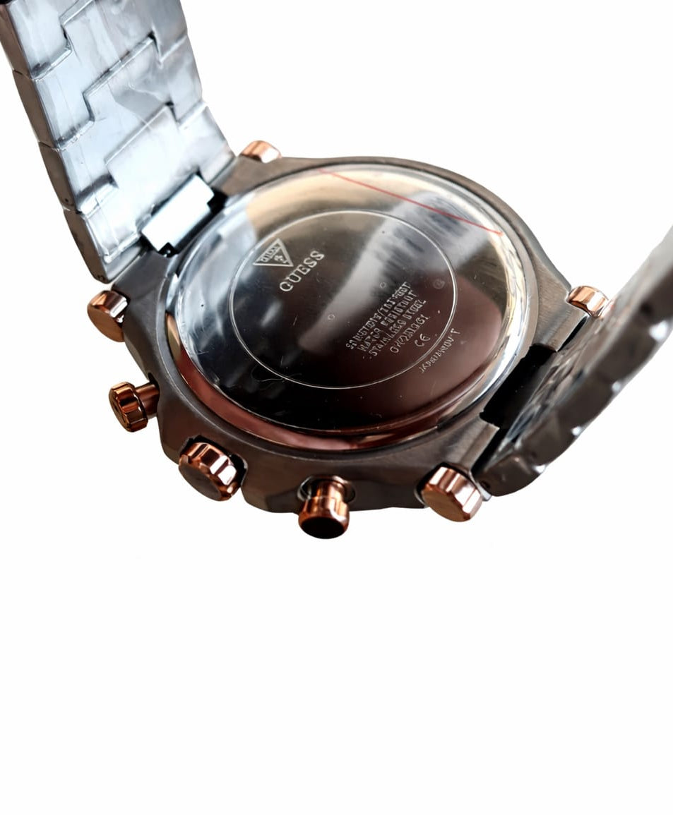 Guess GW0539G1