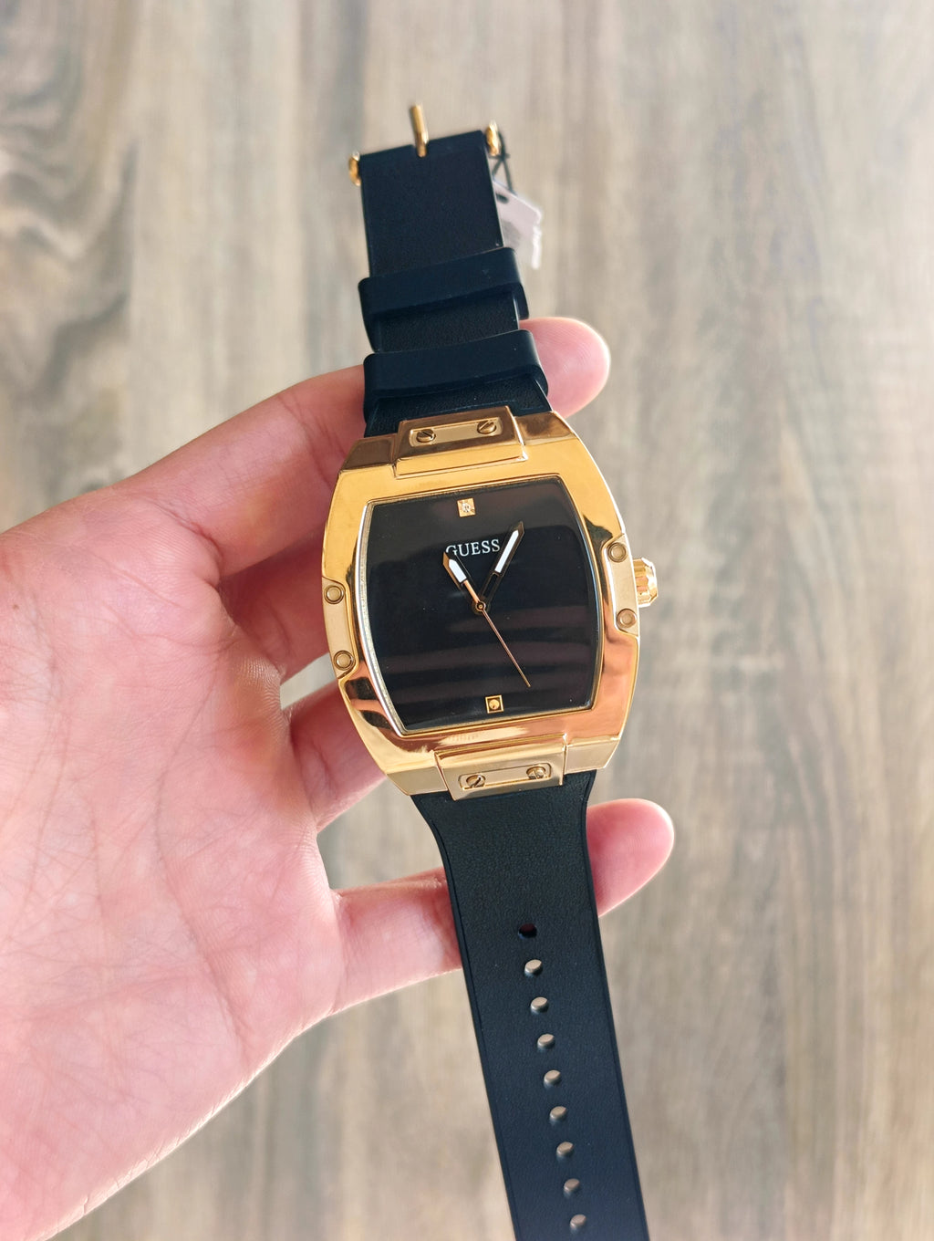 Guess GW0386G3