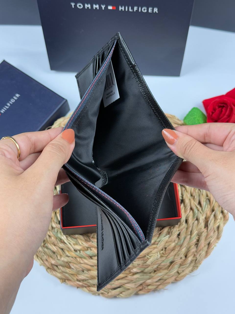 Tommy Hilfiger wallet