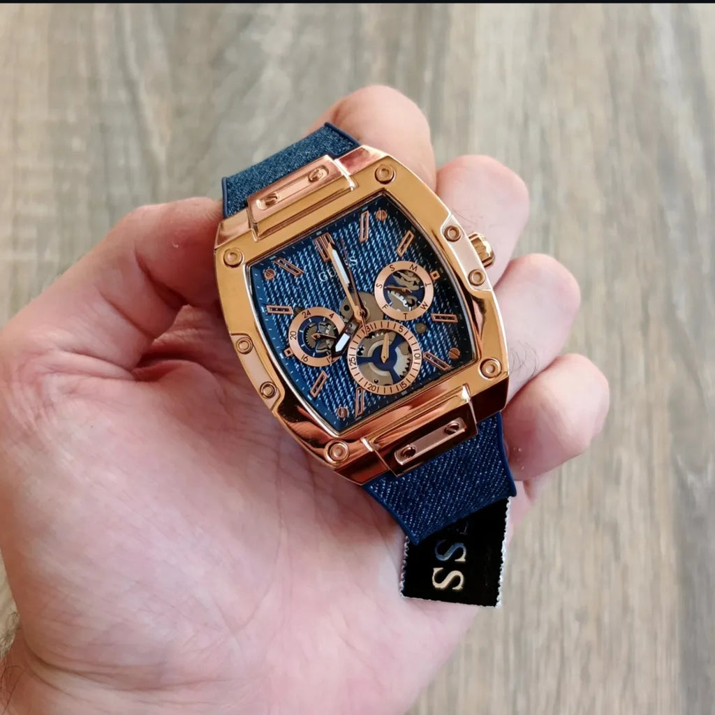 Guess GW0786G2