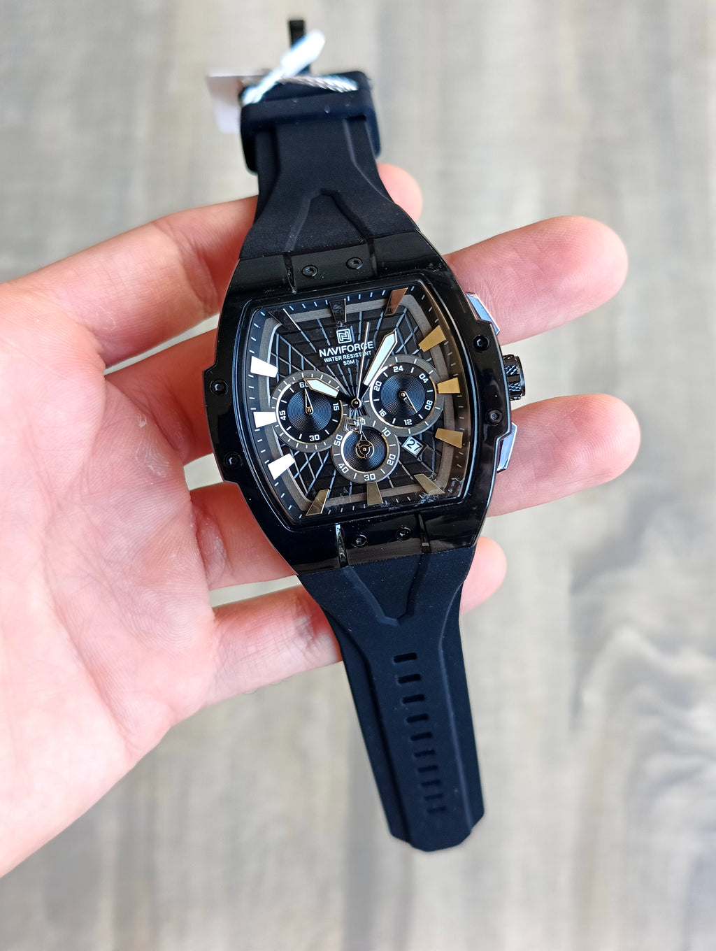 NAVIFORCE Black Acrylic