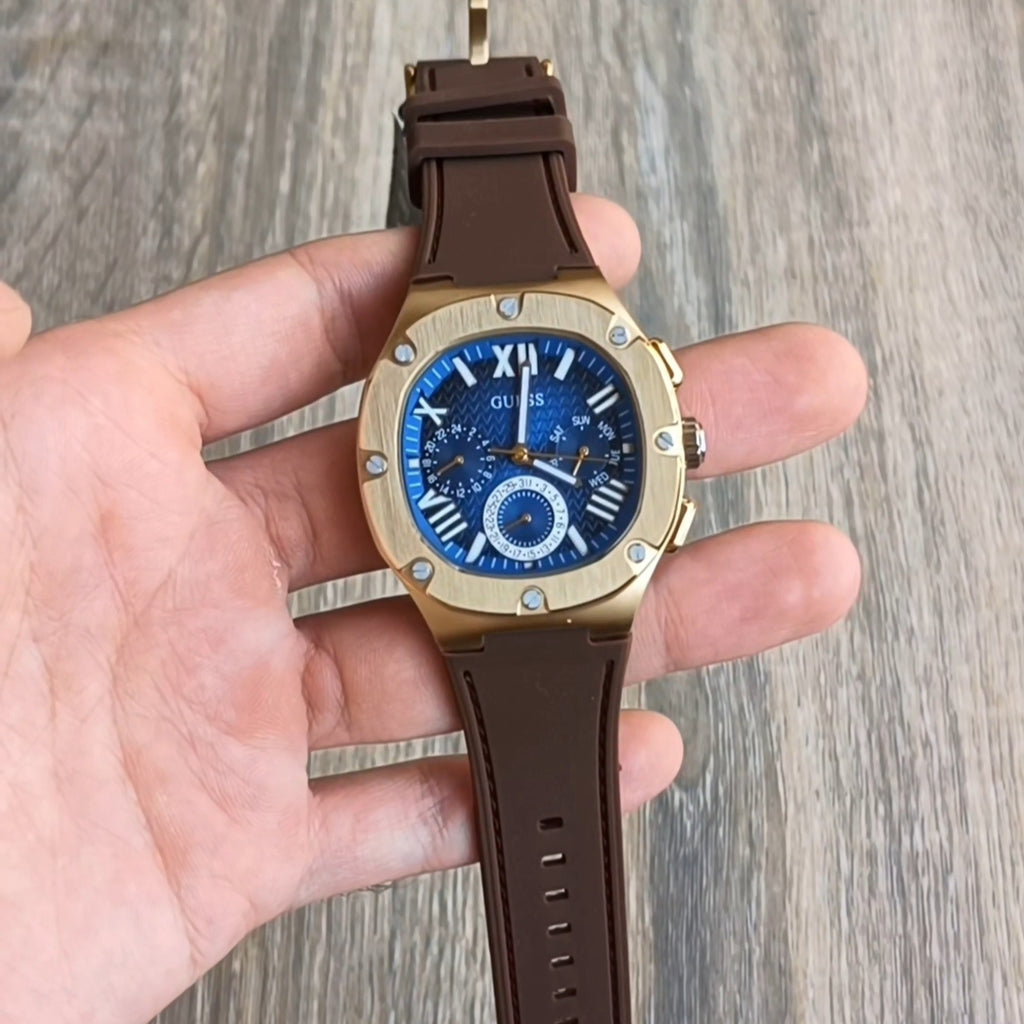 Guess GW0571G5