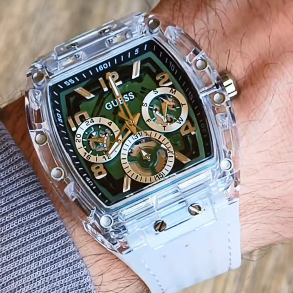 Guess GW0499G8