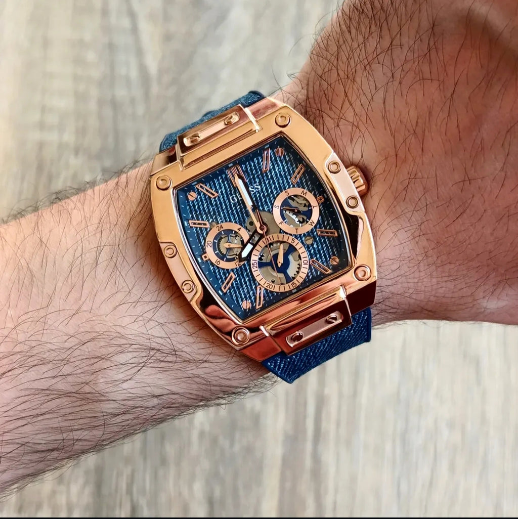 Guess GW0786G2